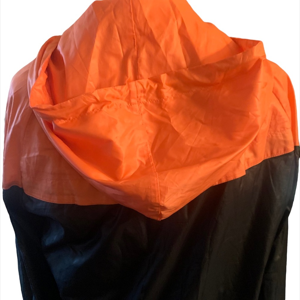 Nike Classic Windrunner - image 4